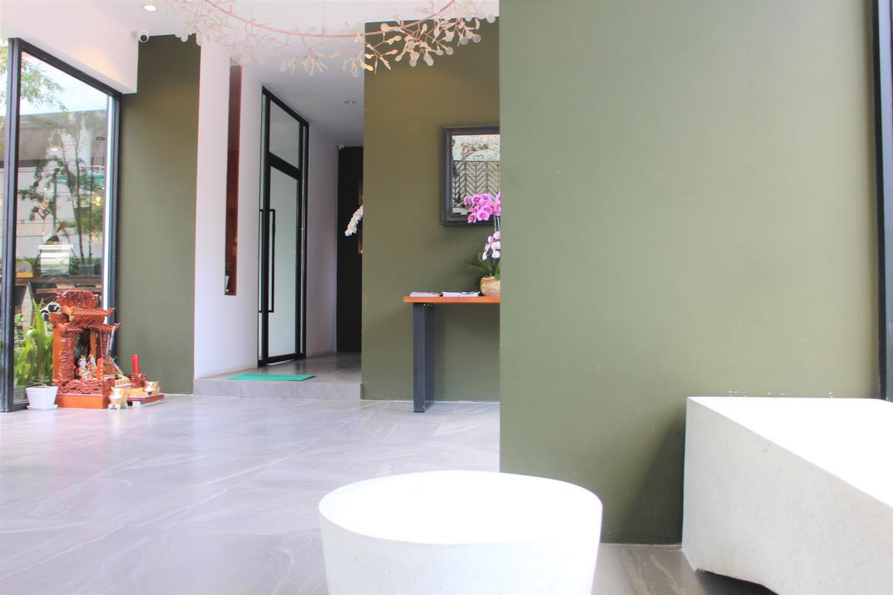 De Ninth Boutique Hotel & Spa Пном Пен Екстериор снимка