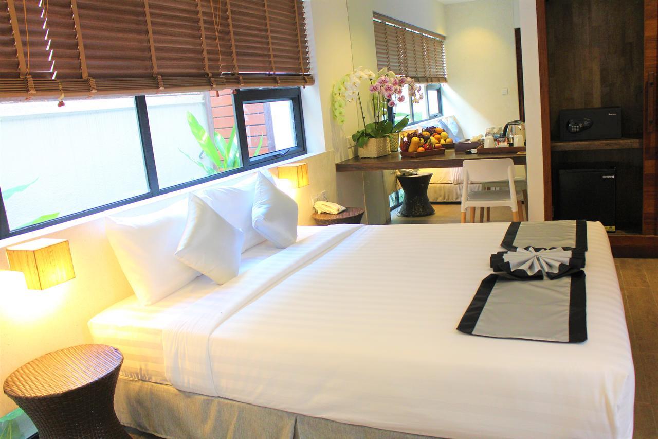 De Ninth Boutique Hotel & Spa Пном Пен Екстериор снимка